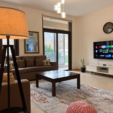 One 2Bhk Elegant Apartment In Muscat Bay 03 Ngoại thất bức ảnh