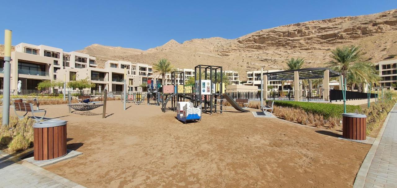 One 2Bhk Elegant Apartment In Muscat Bay 03 Ngoại thất bức ảnh