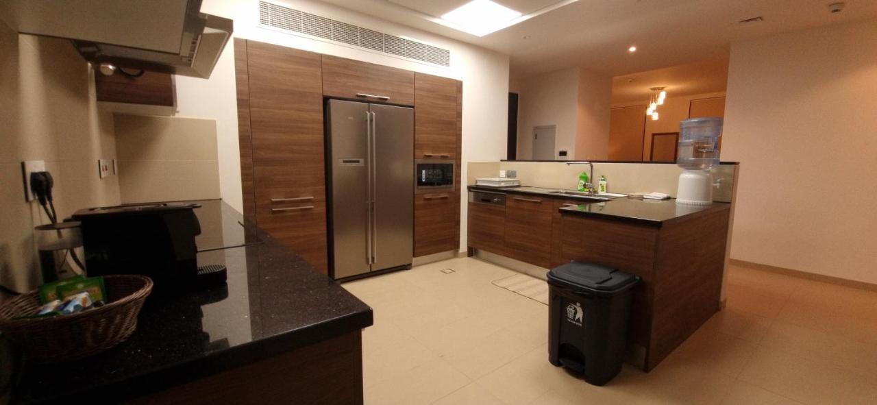 One 2Bhk Elegant Apartment In Muscat Bay 03 Ngoại thất bức ảnh